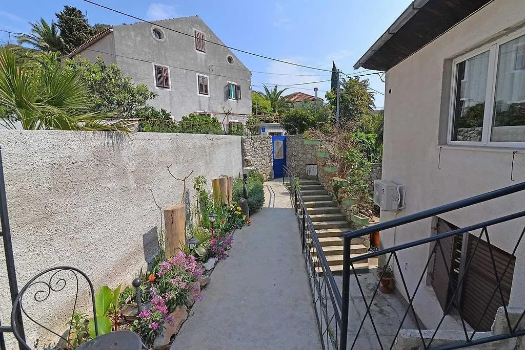 Nautilus Veli Losinj Apartment