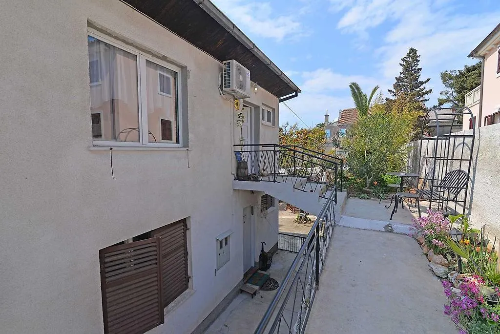 Nautilus Veli Losinj Apartment